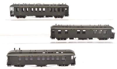 Lot 884 - Berlyn Locomotive Works H0n3 Gauge Denver & Rio Grande Western Railroad Silverton Railroad Business Cars B-2 B-3 B-7