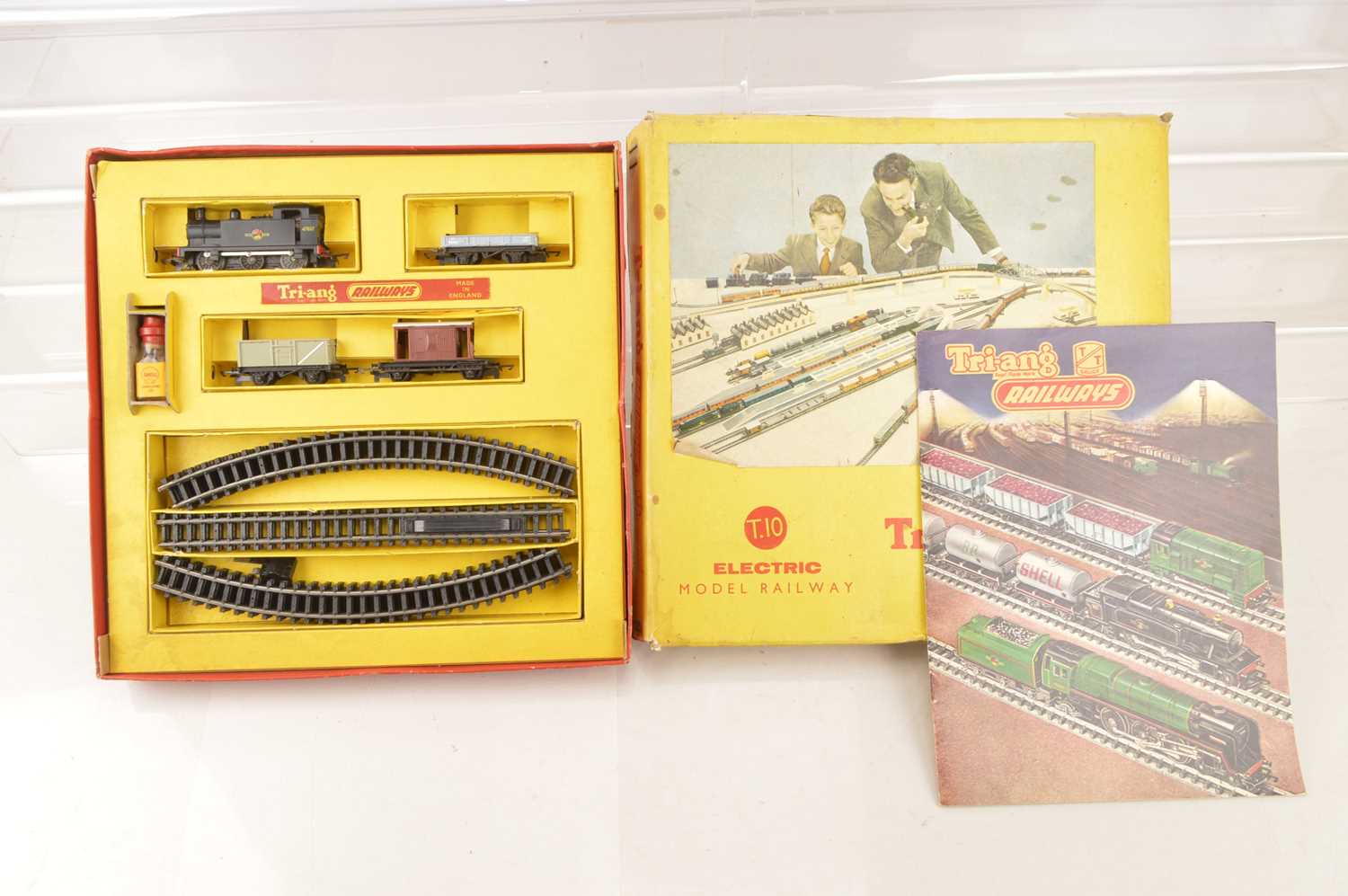 Tt Set Lot 9 - Tri-ang TT Gauge T 10 Goods Train Set,