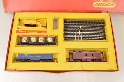 Lot 42 - Three Tri-ang 00 Gauge Transcontinental Train Sets and separate Locomotive Coaches and Freight Stock (10)