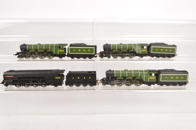 Lot 50 - Hornby LNER Express Steam Locomotives and tenders 00 gauge (4)
