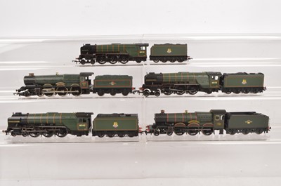 Lot 53 - Hornby BR green Express Steam Locomotives and tenders 00 gauge (5)