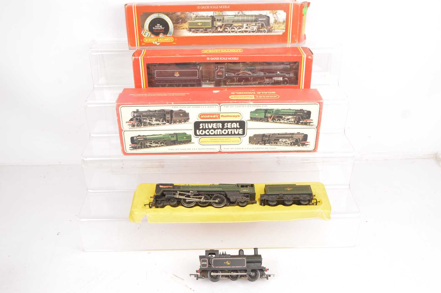 Lot 63 - Hornby 00 gauge Steam Locomotives and tenders