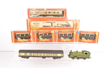 Lot 74 - Hornby 00 gauge Steam locomotives and coaches  (8)