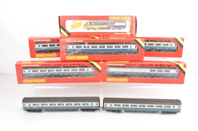 Lot 76 - Hornby 00 gauge HST locomotives and assorted coaches  (9)