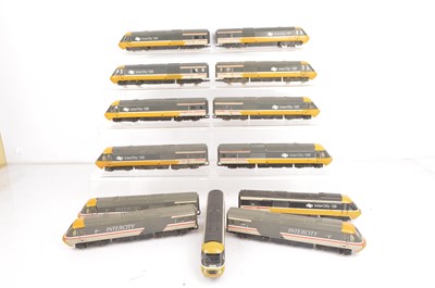 Lot 83 - Hornby 00 gauge HST Diesel  Locomotives and driving trailers in InterCity livery (13)