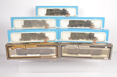 Lot 131 - Mainline Airfix 00 gauge  Steam Locomotives and coaches in original boxes (7)