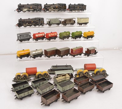 Lot 218 - Four Hornby-Dublo 00 Gauge 3-Rail BR black Tank Engines and 37 items of Goods Rolling Stock (41)