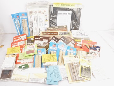 Lot 306 - Plastic and Card 00 gauge unmade Building kits in original boxes with extra accessories (qty)