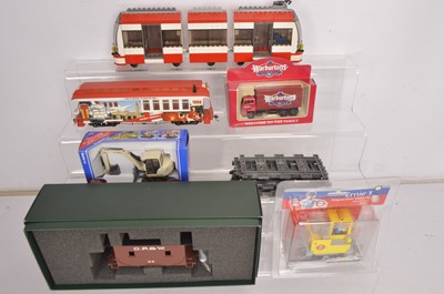 Lot 307 - 0n30 rolling stock with Lego tram and other items (6)