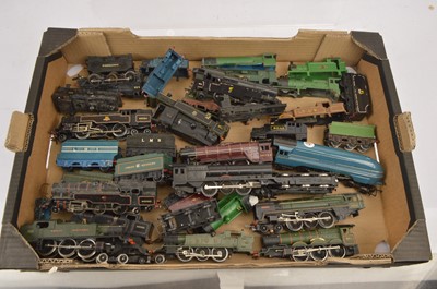 Lot 351 - Tri-ang Hornby Hornby-Dublo and other semi-complete and incomplete Locomotives and tenders (large qty)