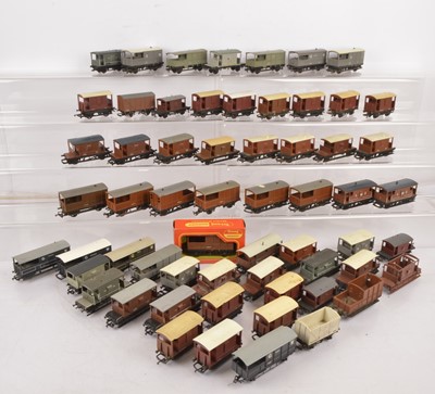 Lot 356 - Hornby Lima and other 00 gauge Freight Brake vans  (58)