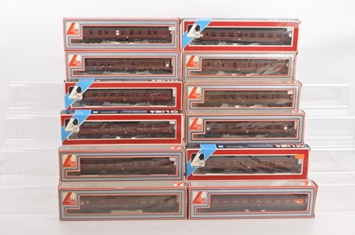 Lot 395 - Lima Mark 1 coaches in BR maroon livery in original boxes (12)