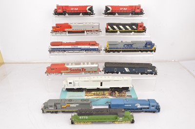 Lot 412 - Athern  Bachmann and other H0 gauge Diesel  locomotives (12)