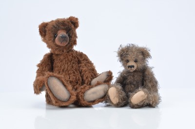 Lot 24 - Two limited edition Teddeez Bear Co. artist teddy bears