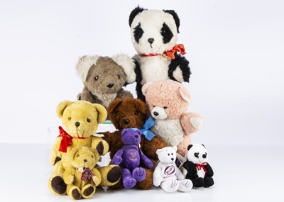 Lot 51 - A very large collection of modern manufactured teddy bears