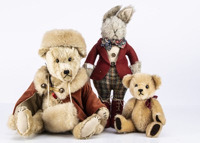Lot 129 - Three collectors/ artist teddy bears