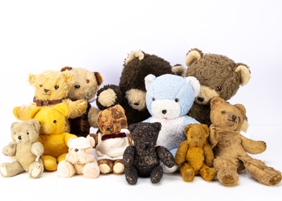 Lot 155 - Thirty vintage manufactured teddy bears