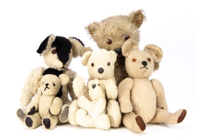 Lot 327 - Six vintage teddy bears