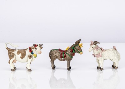 Lot 355 - Three Hantel Miniatures