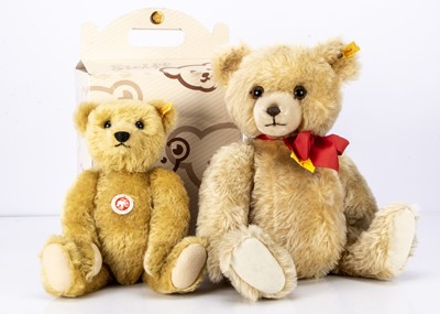 Lot 368 - Two Steiff yellow tag teddy bears