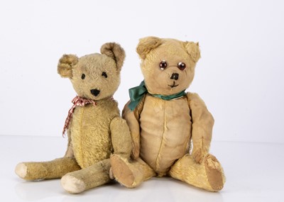 Lot 423 - A 1920/30s English teddy bear