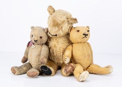 Lot 491 - Three Chad Magna teddy bears