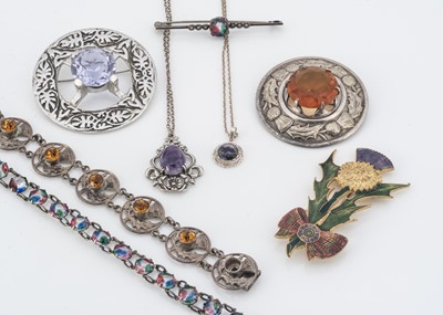 Lot 30 - Four items of scottish thremed jewellery