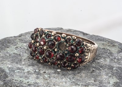 Lot 70 - A Victorian 'Bohemian' garnet ring