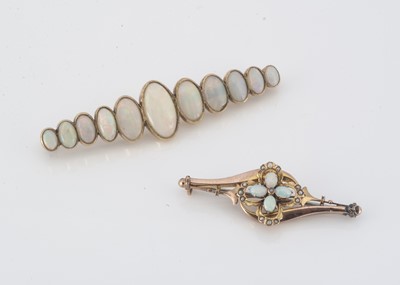 Lot 72 - Two precious opal brooches