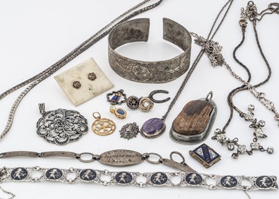 Lot 161 - A collection of silver and base metal jewels