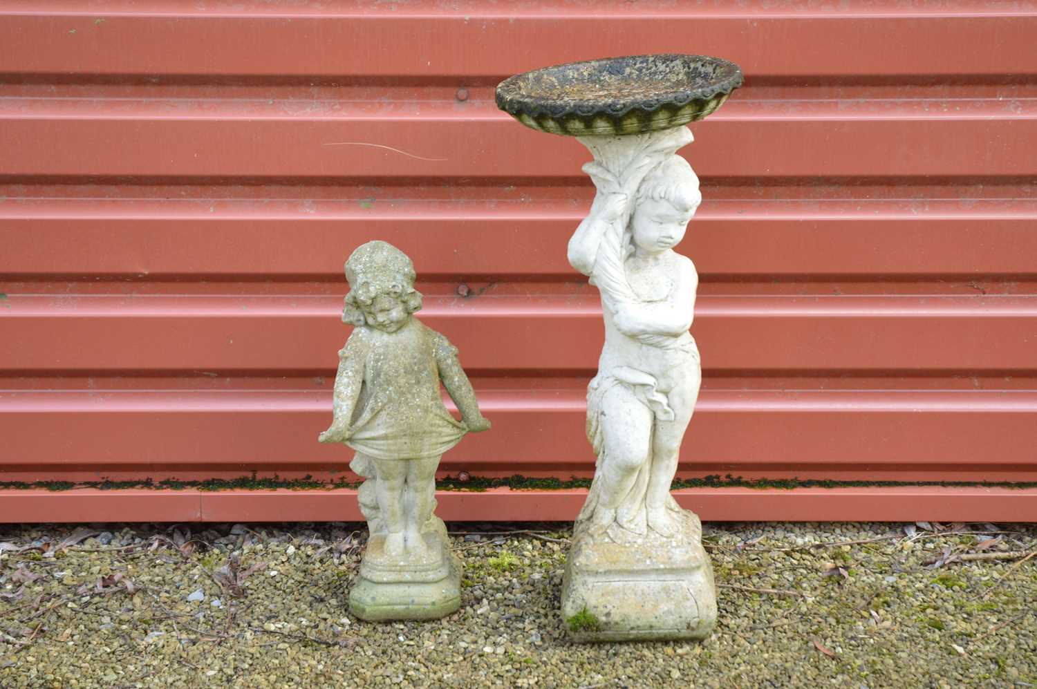 Lot 352 A Concrete Bird Bath   321 0 Medium 