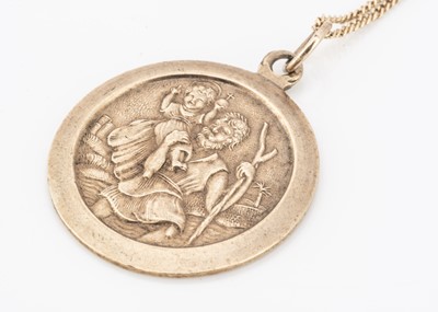Lot 201 - A 9ct gold St Christopher pendant and chain
