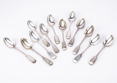 Lot 338 - A set of twelve Victorian Irish silver fiddle pattern teaspoons by WC