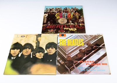 Lot 42 - Beatles LPs