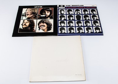Lot 87 - Beatles LPs