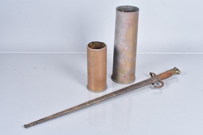 Lot 631 - A WWI British 18lb shell