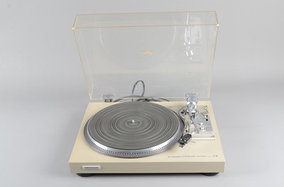 Lot 604 - Pioneer / Dual Record Decks