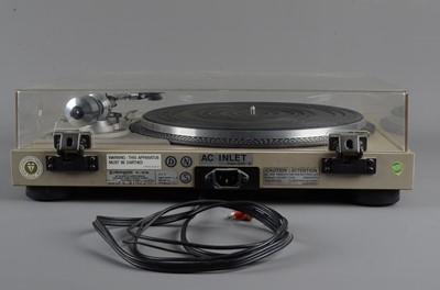 Lot 604 - Pioneer / Dual Record Decks