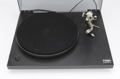 Lot 607 - Rega Planer 3 Turntable