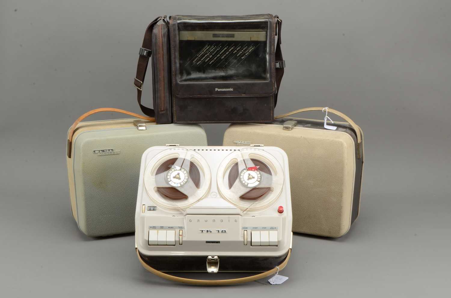 Lot 626 - Grundig Reel to Reels / VHS Recorder