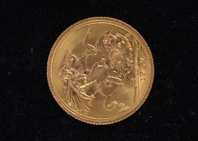 Lot 10 - An Elizabeth II Full Gold Sovereign