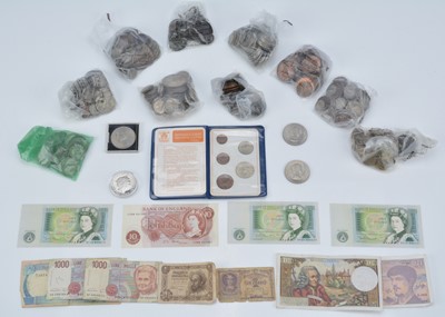 Lot 85 - A collection of British and World coinage
