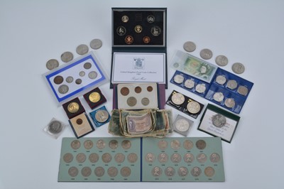 Lot 96 - A small collection of British Coinage