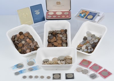 Lot 116 - A collection of British and World coinage