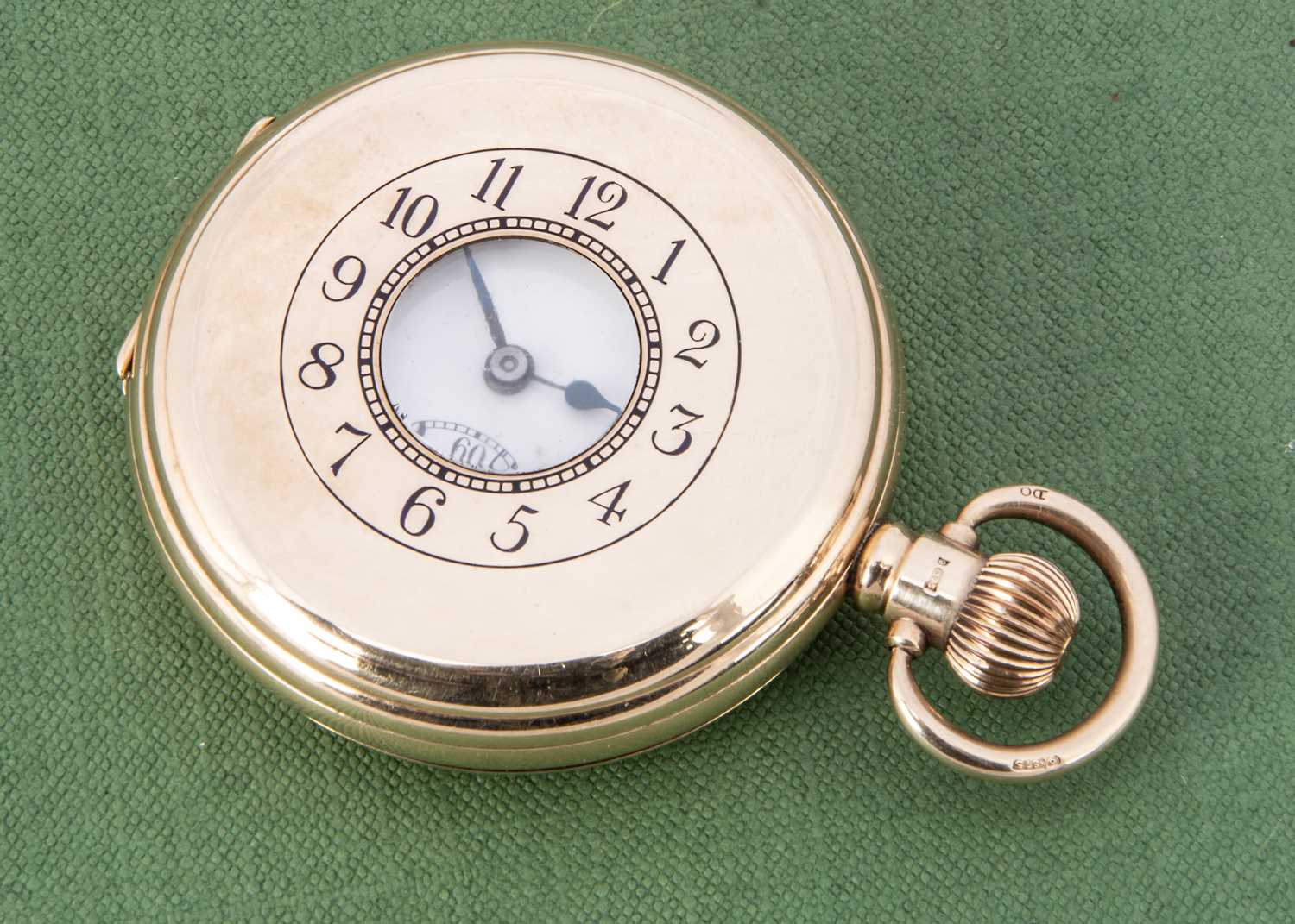 Lot 29 - A George V period 9ct gold half hunter pocket watch