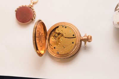 Lot 30 - Four pocket watches and a 9ct gold spining fob seal