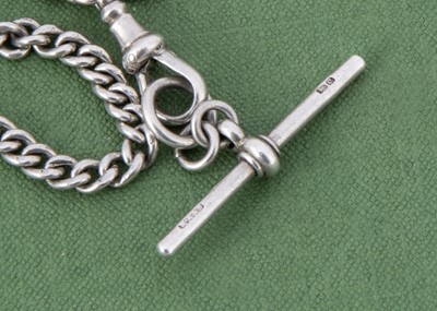 Lot 34 - A late Victorian silver watch chain