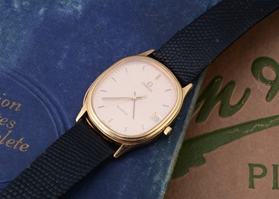 Lot 105 - A 1980s Omega Quartz 9ct gold cased wristwatch