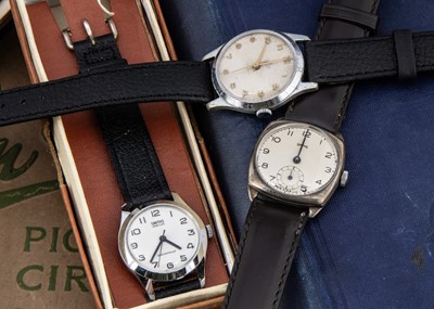 Lot 123 - Three small Smiths wristwatches