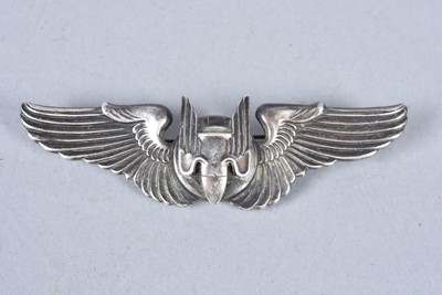 Lot 726 - A sterling silver United States Air Force Aerial Gunner's badge